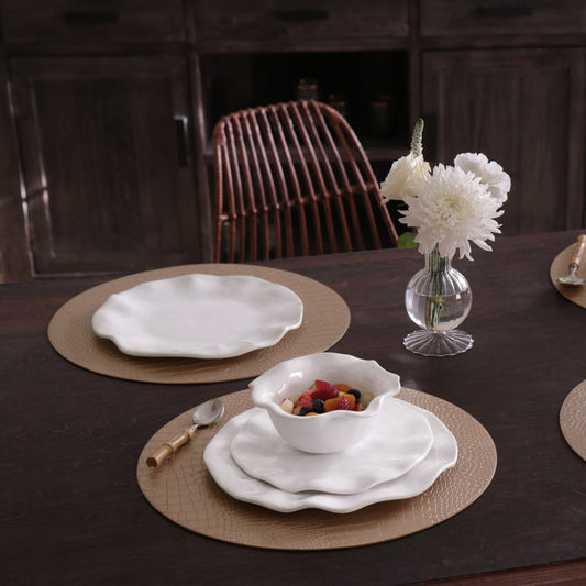 Beatriz Ball Vida Croc Reversible 16" Round Placemats Silver and Gold, Set of 4