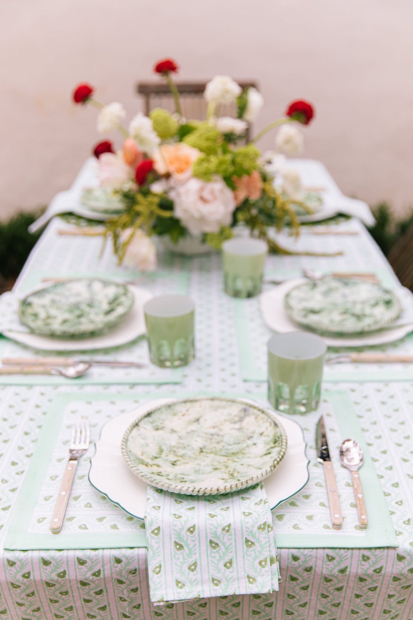 Spruce Candy Cane Placemats - Set of 4 with Dinner Napkins