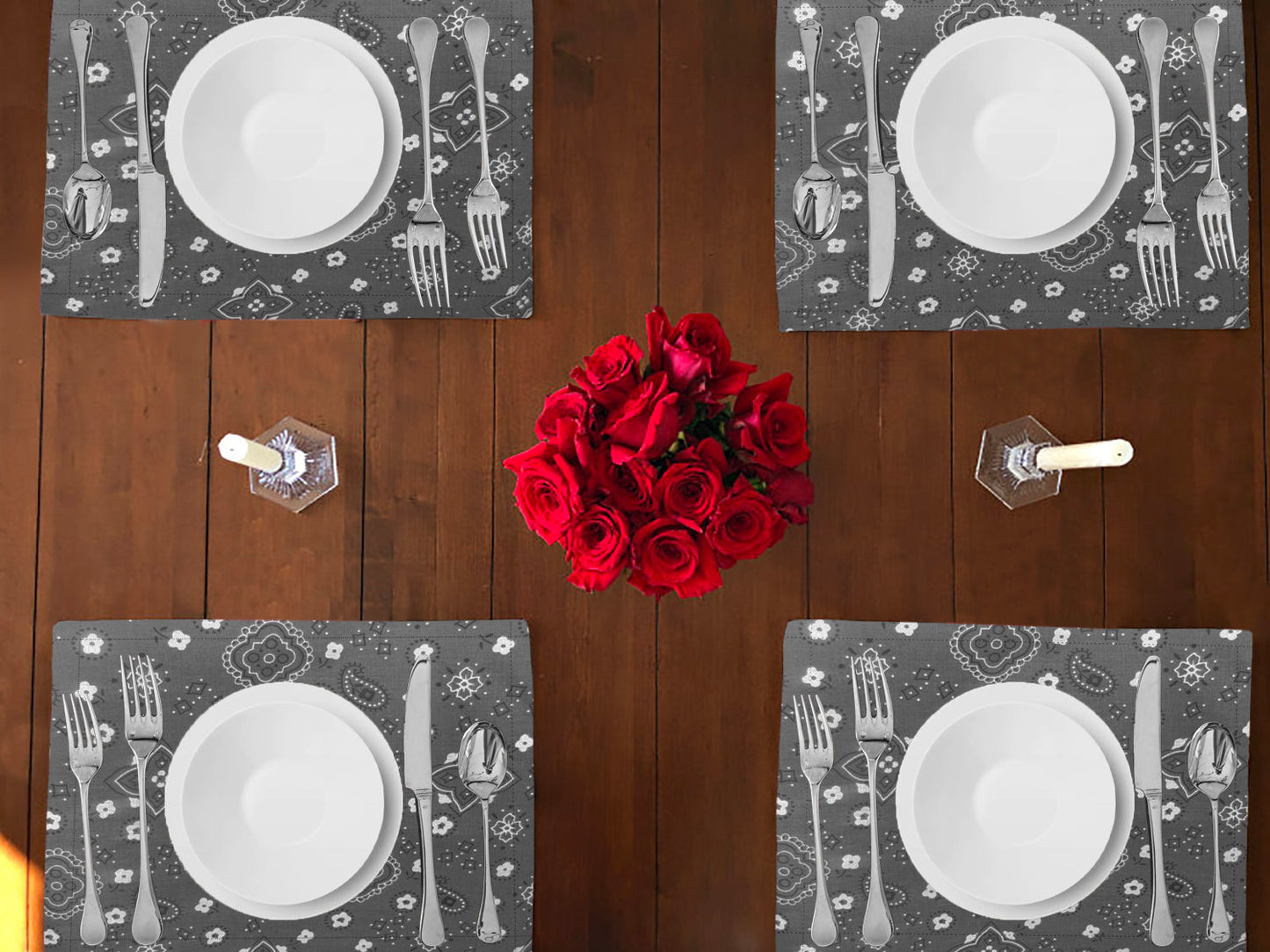 Bandanna Print Cotton Dinner Table Placemats Holiday Home Decoration 13" x 19" (Pack of 4)