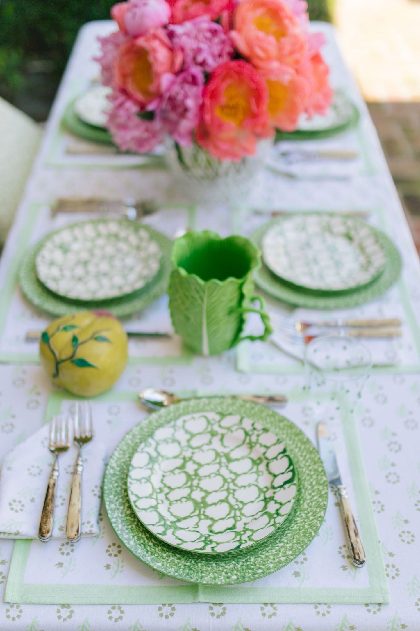 Celadon Gentle Flower Placemats - Set of 4 with Dinner Napkins