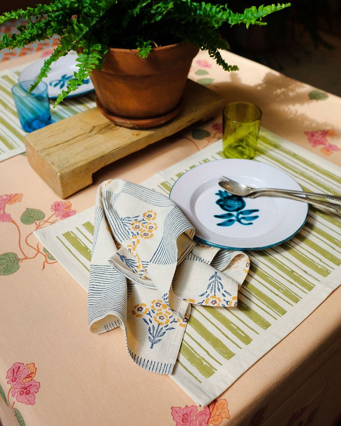 Shreya Napkins Set