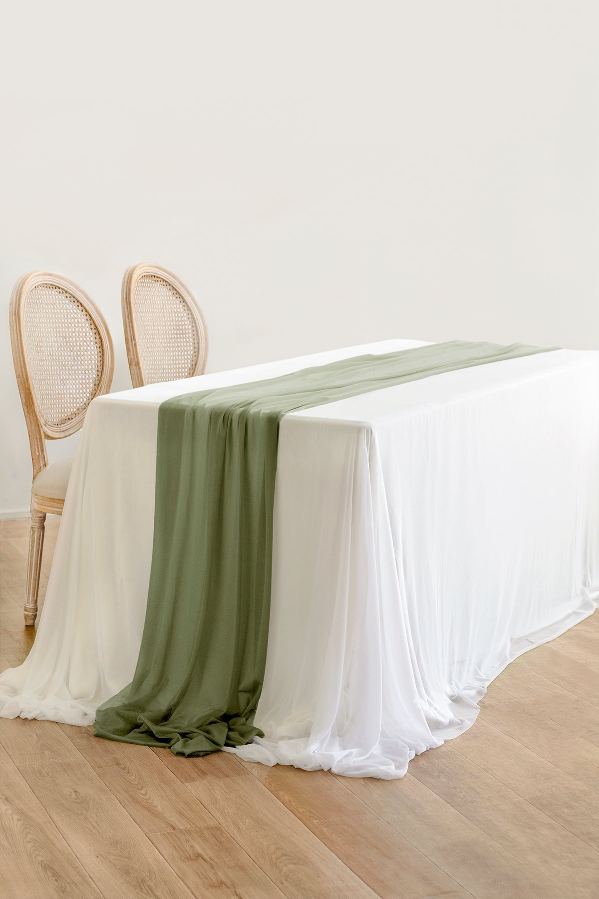 Tablecloth & Table Runner Set for Sweetheart/Head Table - 15 Colors