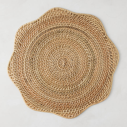 Cebu Scalloped Hapao Placemat 16"