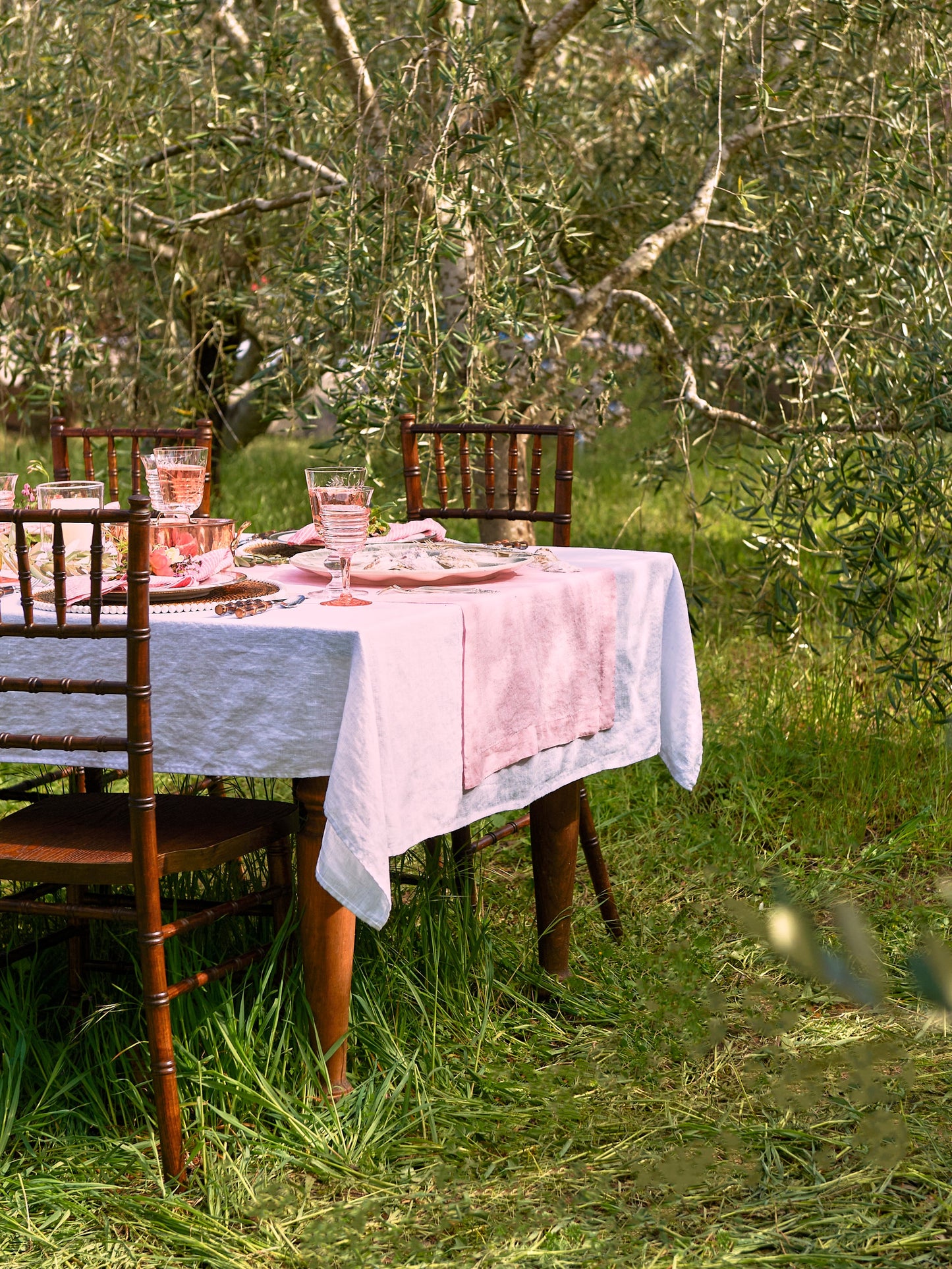 Terra White Linen Collection