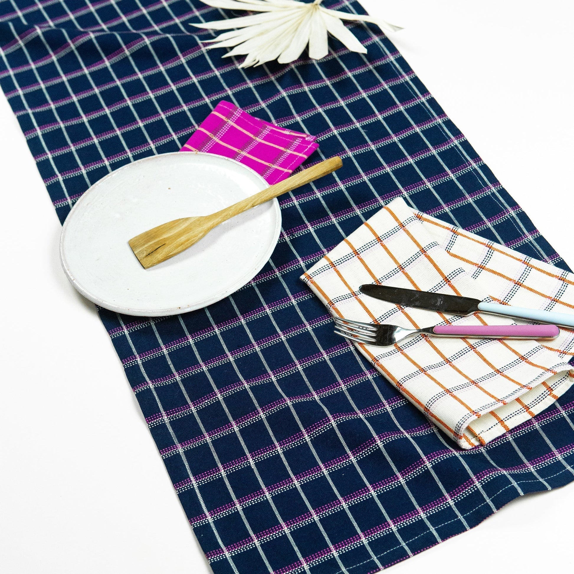 Archive New York San Lucas Plaid Navy Table Runner Kitchen Archive New York